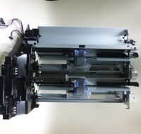 RM1-9745-000CN Узел захвата бумаги HP LJ Enterprise M806/M830 (O)